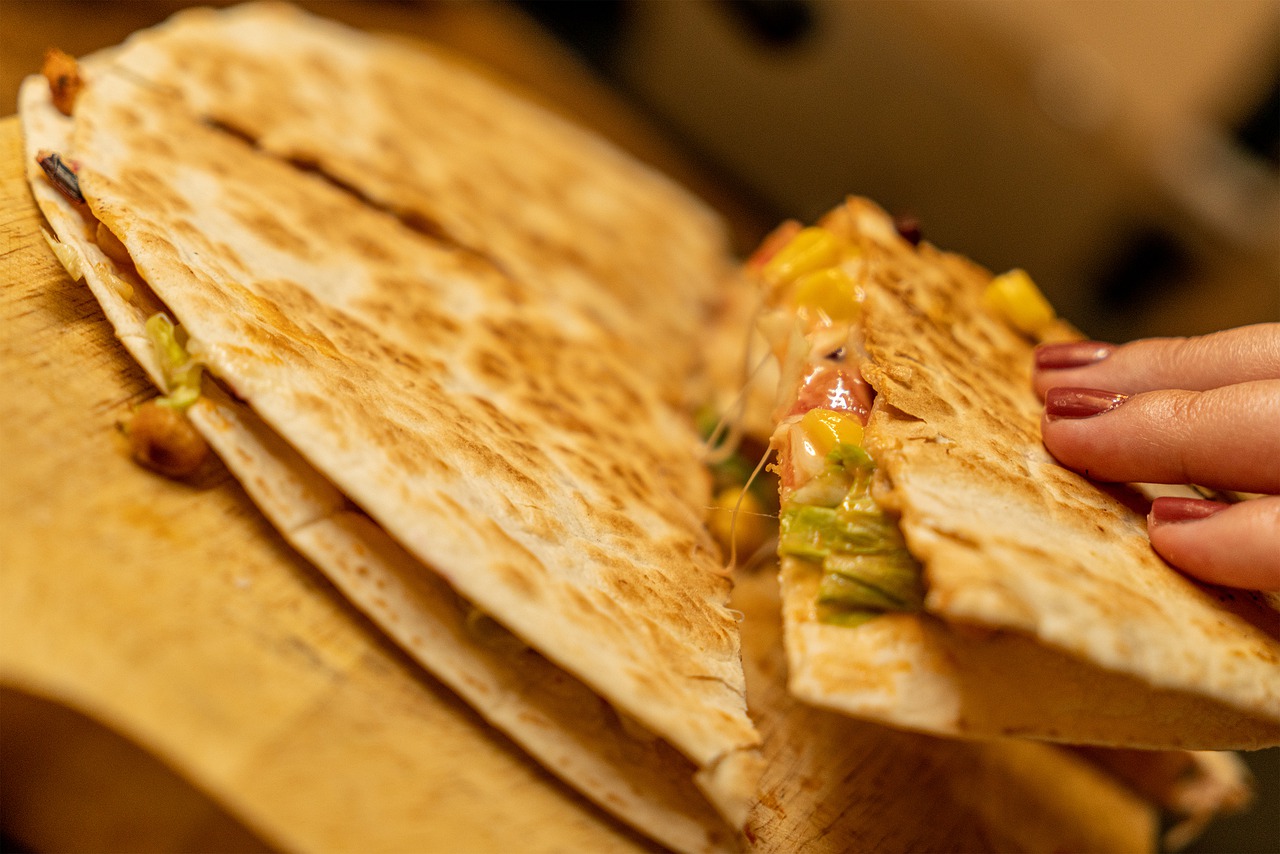 ¿Sabes de dónde proviene la palabra quesadilla? ¡Te lo contamos!